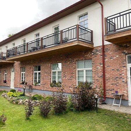 Ontic Wellness Apartments Тарту Экстерьер фото